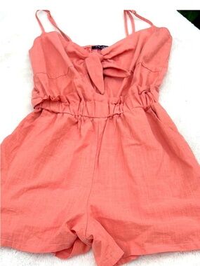 Woman’s Coral Tie-Front One-Piece Romper size Xs